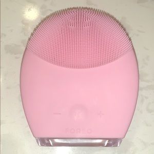 Foreo Luna brush